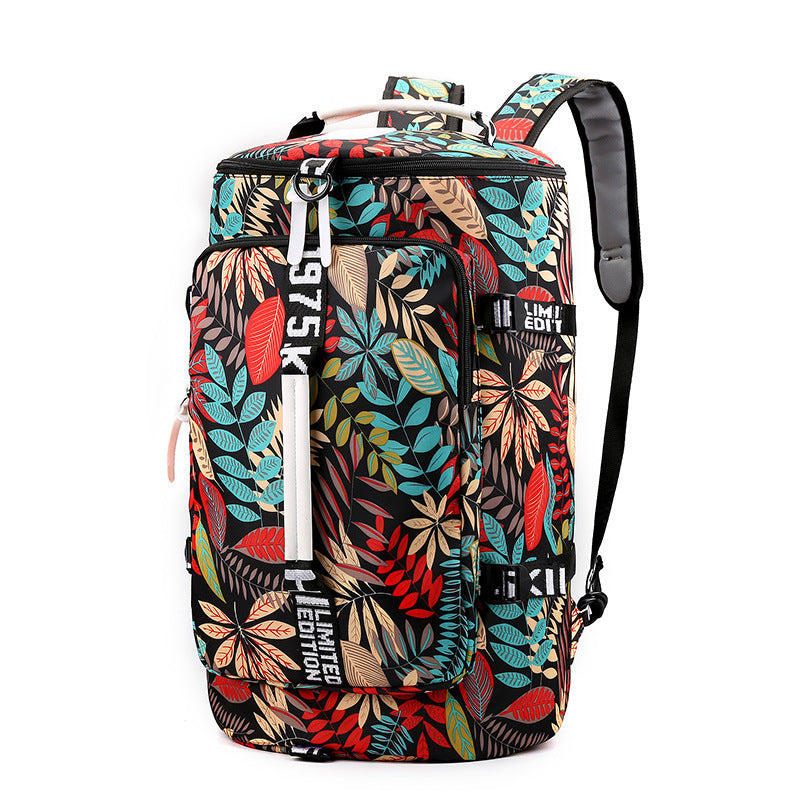 Large capacity lightweight travel bag